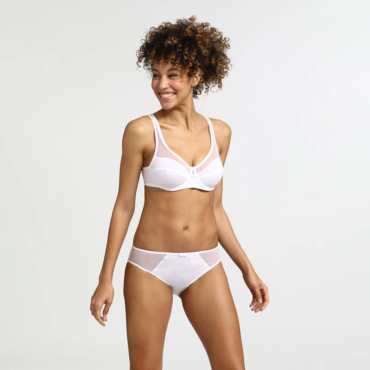 Culotte Blanche Generous Coton Bio Dim 6 Culotte Blanche Generous Coton Bio Dim – Image 4
